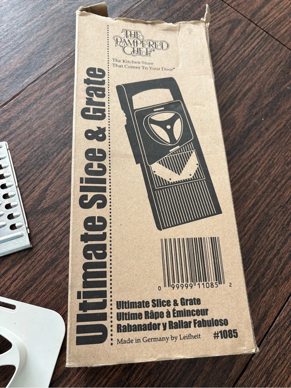 The Pampered Chef Brown Cardboard Ultimate Slice & Grate Box
